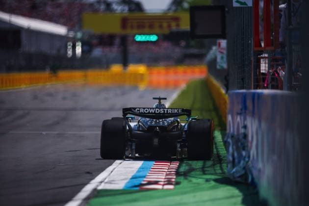 F1 - CANADIAN GRAND PRIX 2025 63 RUSSELL George (gbr), Mercedes AMG F1 Team W16, action during the Formula 1 Pirelli Grand Prix du Canada 2025, 10th round of the 2025 FIA Formula One World Championship, WM, Weltmeisterschaft from June 14 to 16, 2025 on the Circuit Gilles Villeneuve, in MontrÃ al, Canada - MontrÃ alCanada  Copyright: xEricxAlonsox