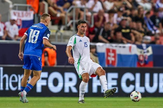 Diego Coppola (Italy U21, U 21 Nino Marcelli (Slovakia U21) during the UEFA Under 21 Slovakia 2025 match between Slovakia U21 0-1 Italy U21 at Malatinsky Stadium on June 14, 2025 in Trnava, Slovakia. Noxthirdxpartyxsales  (294918592)