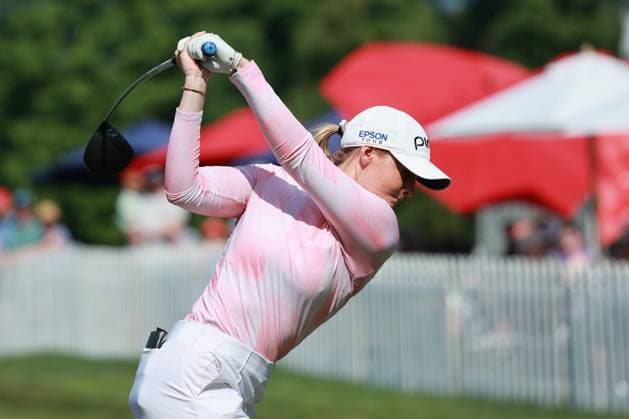 Meijer LPGA, Golf Damen Classic BELMONT, MICHIGAN-JUNE 14: Cassie Porter of Australia plays her tee shot on the 18th hole during the third round of the Meijer LPGA Classic for Simply Give golf tournament at Blythefield Country Club in Belmont, MI, USA Saturday, June 14, 2025. Belmont Michigan United States  Copyright: xJorgexLemusx originalFilename:lemus-meijerlp250614_npWGs.jpg