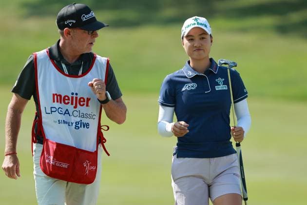 Meijer LPGA, Golf Damen Classic BELMONT, MICHIGAN-JUNE 14: Minjee Lee of Australia celebrates her birdie on the 17th green during the third round of the Meijer LPGA Classic for Simply Give golf tournament at Blythefield Country Club in Belmont, MI, USA Saturday, June 14, 2025. Belmont Michigan United States  Copyright: xJorgexLemusx originalFilename:lemus-meijerlp250614_npckz.jpg