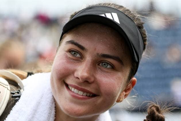 Ilkley Tennis Club, England, June 14th 2025: Iva Jovic after the WTA, Tennis Damen 125 Lexus Ilkley Open semi-final match with Viktorija Golubic at Ilkley Tennis Club in Ilkley, England on June 14th 2025. (Sean Chandler SPP) Copyright: xSeanxChandlerx xSPPx spp-en-SeChSp-WTA 125 Lexus Ilkley Open Semi-Finals Ilkley Tennis Club-22F5A1064