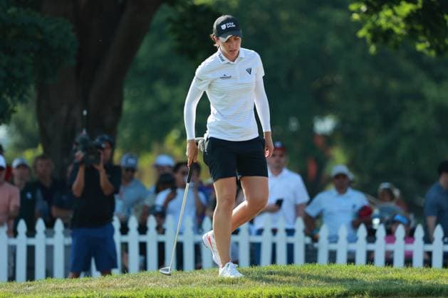 Meijer LPGA, Golf Damen Classic BELMONT, MICHIGAN-JUNE 14: Carlota Ciganda of Spain walks on the 18th hole during the third round of the Meijer LPGA Classic for Simply Give golf tournament at Blythefield Country Club in Belmont, MI, USA Saturday, June 14, 2025. Belmont Michigan United States  Copyright: xJorgexLemusx originalFilename:lemus-meijerlp250614_npZ7t.jpg