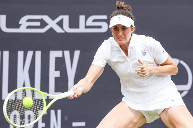 Ilkley Tennis Club, England, June 14th 2025: Rebecca Marino during the WTA, Tennis Damen 125 Lexus Ilkley Open semi-final match with Celine Naef at Ilkley Tennis Club in Ilkley, England on June 14th 2025. (Sean Chandler SPP) Copyright: xSeanxChandlerx xSPPx spp-en-SeChSp-WTA 125 Lexus Ilkley Open Semi-Finals Ilkley Tennis Club-42F5A1355