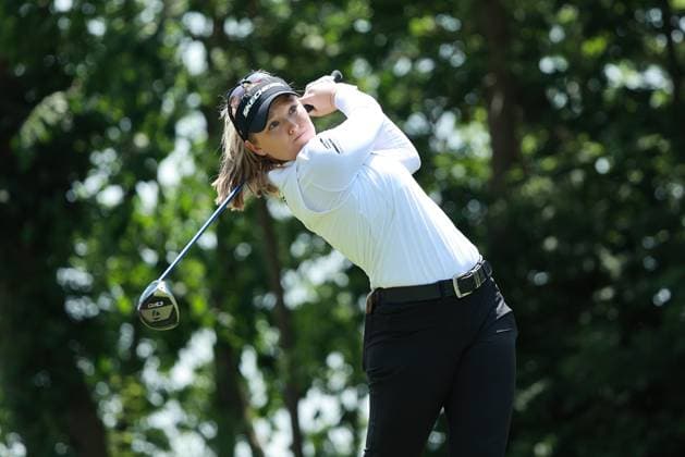 Meijer LPGA, Golf Damen Classic BELMONT, MICHIGAN-JUNE 14: Brooke Henderson of Canada plays her tee shot on the 10th hole during the third round of the Meijer LPGA Classic for Simply Give golf tournament at Blythefield Country Club in Belmont, MI, USA Saturday, June 14, 2025. Belmont Michigan United States  Copyright: xJorgexLemusx originalFilename:lemus-meijerlp250614_npvEJ.jpg