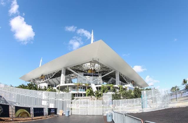 (250615) -- MIAMI, June 15, 2025 -- Photo taken on June 14, 2025 shows the exterior view of the the Hard Rock stadium at the FIFA Club World Cup 2025 in Miami, the United States. ) (SP)U.S.-MIAMI-FOOTBALL-FIFA CLUB WORLD CUP-INTER MIAMI CF VS AL AHLY XuxZijian 
