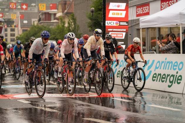 Küssnacht, Schweiz, June 15, 2025 Start the Stage 4 by Raining Stage 4, Tour de Suisse Women 2025 Host in Küssnacht SZ (Pascal von Büren SPP) Copyright: xPascalxvonxBürenx xSPPx spp-en-PaVoBSp-Pavo-TDS-Women-101