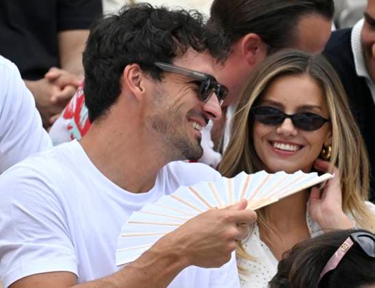 on the tribune Mats Hummels with girlfriend Nicola Cavanis Faecher fans air to Tennis Men BOSS Open ATP 250 Stuttgart 2025 Weissenhof BOSS Open ATP 250 Stuttgart 2025