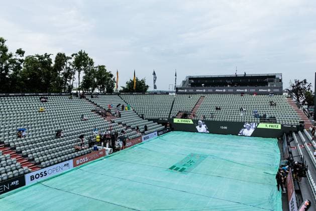 BOSS OPEN ATP250 15 06 2025 Rain break, the grass is covered BOSS OPEN ATP250 Stuttgart, Tennisclub Weissenhof on 15 06 2025 Copyright: xBEAUTIFULxSPORTS Wunderlx