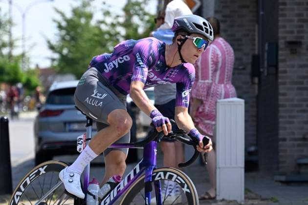 Elfstedenronde 2025 Cycling Race BRUGGE, BELGIUM - JUNE 15 : Donaldson Robert (GBR) of Team Jayco AlUla during the 43th edition of Elfstedenronde an UCI Class 1.1 one day cycling road race for Men Elite of 196 km with start in Brugge and finish in Brugge on June 15, 2025 in Brugge, Belgium, 15 06 2025 ( Motordriver Guy De Vuyst - Brugge Belgium  Copyright: xNicoxVereeckenx