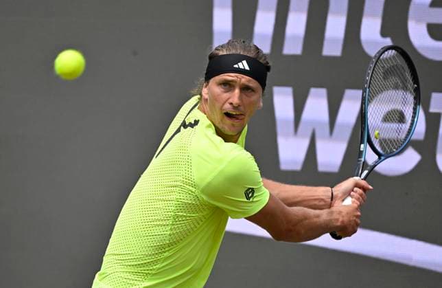 Alexander Zverev GER Action Tennis Men BOSS Open ATP 250 Stuttgart 2025 Weissenhof BOSS Open ATP 250 Stuttgart 2025