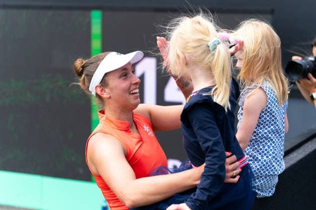 2025-06-15 2025 Libema Open Grass Court Championships ROSMALEN, NETHERLANDS - JUNE 15: Elise Mertens of Belgium celebrating her sides win with her nieces during Day Seven of 2025 Libema Open Grass Court Championships at Autotron on June 15, 2025 in Rosmalen, Netherlands. Rosmalen Autotron Netherlands Content not available for redistribution in The Netherlands directly or indirectly through any third parties. Copyright: xJorisxVerwijstx