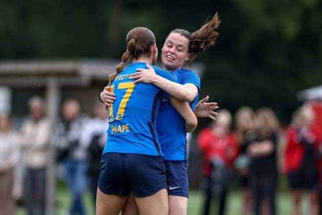 from left Finja Paape SC Victoria Hamburg, 17 and Celine Witt SC Victoria Hamburg, 9 with goal celebration, cheering, cheering, optimistic, game scene, highlight, joy about the goal to 0 3, 15 06 2025, Bremen Germany , Soccer, Promotion round Regionalliga Nord Women, FC Union 60 SC Victoria Hamburg xobx