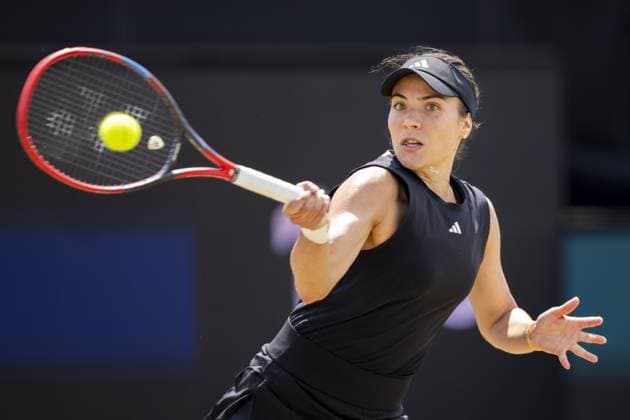 DEN BOSCH - Elena-Gabriela Ruse (ROU) in her match against Elise Mertens (BEL) during the final of the Libema Open tennis tournament. The grass tournament is part of the ATP, Tennis Herren and WTA, Tennis Damen circuit. ANP SANDER KING xVIxANPxSportx xxANPxIVx 529949247 originalFilename: 529949247.jpg