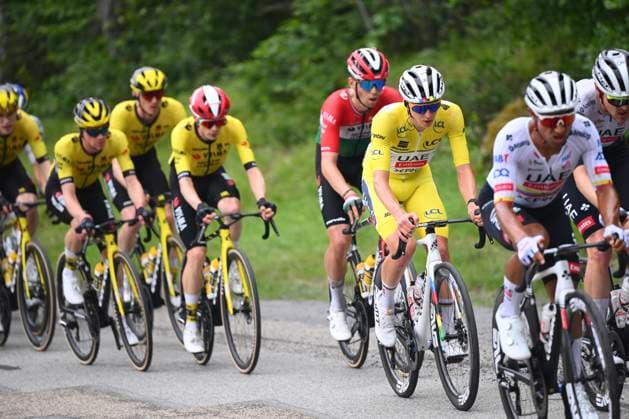 Criterium du Dauphine 2025 Stage 8 VAL-CENIS PLATEAU DU MONT-CENIS, FRANCE - JUNE 15 : Pogacar Tadej (SLO) of UAE Team Emirates - XRG, Vingegaard Jonas (DEN) of Team Visma - Lease a Bike during stage 8 of the 77th edition of Criterium du Dauphine Libere an UCI World Tour 2.UWT cycling road race stage for Men Elite of 133.3 km with start in Val-d Arc and finish in Val-Cenis Plateau du Mont-Cenis on June 15, 2025 in Val-Cenis Plateau du Mont-Cenis, France, 15 06 2025 ( Motordriver Kenny Verfaillie - Val-Cenis Plateau du Mont-Cenis France  Copyright: xVincentxKalutx