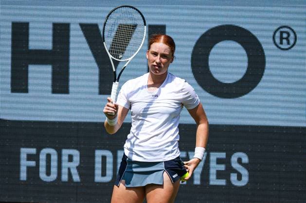 Ella Seidel GER at the net, Berlin Tennis Open by HYLO 2025, Berlin, LTTC Rot Weiß , 15 06 2025, Copyright: xClaudioxGärtnerx