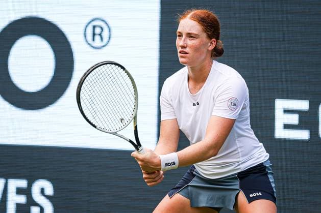 Ella Seidel GER at the net, Berlin Tennis Open by HYLO 2025, Berlin, LTTC Rot Weiß , 15 06 2025, Copyright: xClaudioxGärtnerx
