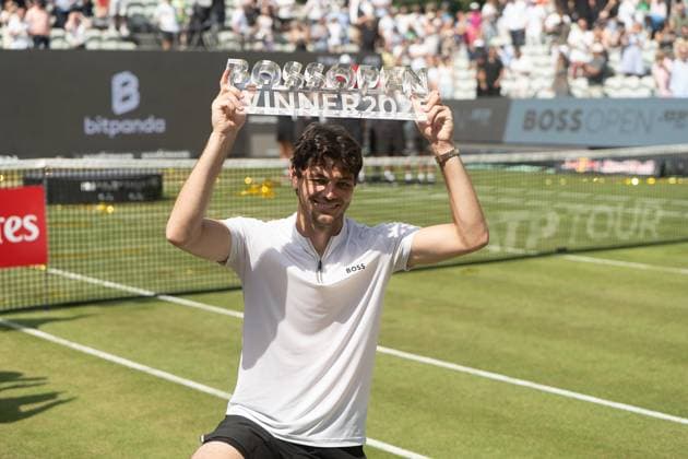 Taylor Fritz winner BOSS Open 2025, jubilation, emotions, victory, Alexander Zverev vs Taylor Fritz, tennis, ATP tournament, Boss Open, Center Court, final, 15 06 2025, Alexander Zverev vs Taylor Fritz, tennis, ATP tournament, Boss Open, Center Court, final, 15 06 2025, Stuttgart Copyright: xEibner-Pressefoto EdwardxCheungx EP_ECG