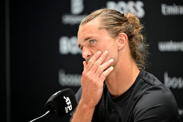 PK Press Conference Alexander Zverev GER Portrait Thoughtful Gesture Gesture Tennis Men BOSS Open ATP 250 Stuttgart 2025 Weissenhof BOSS Open ATP 250 Stuttgart 2025