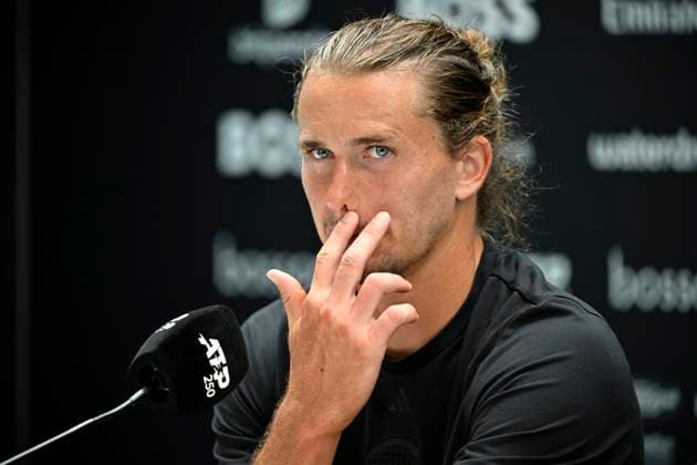 PK Press Conference Alexander Zverev GER Portrait Thoughtful Gesture Gesture Tennis Men BOSS Open ATP 250 Stuttgart 2025 Weissenhof BOSS Open ATP 250 Stuttgart 2025