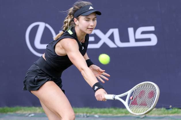 Ilkley Tennis Club, England, June 15th 2025: Iva Jovic during the WTA, Tennis Damen 125 Lexus Ilkley Open final match against Rebecca Marino at Ilkley Tennis Club in Ilkley, England on June 15th 2025. (Sean Chandler SPP) Copyright: xSeanxChandlerx xSPPx spp-en-SeChSp-WTA 125 Lexus Ilkley Open - Rebecca Marino v Iva Jovic Final - Ilkley Tennis Club-2813