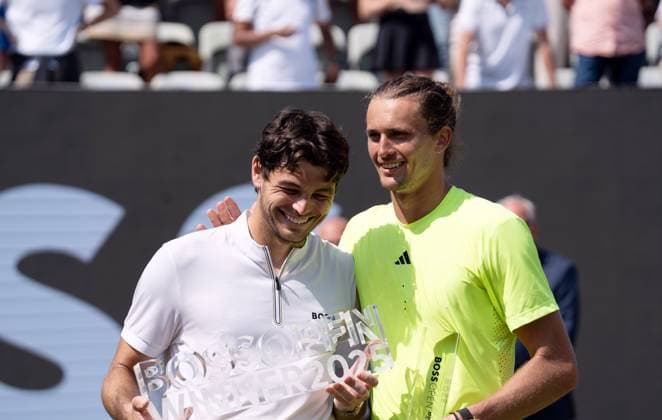 15 06 25 Tennis BOSS Open Stuttgart Weissenhof 2025 Germany, Stuttgart, 15 06 2025, Tennis, BOSS Open Stuttgart Weissenhof 2025 v l Taylor Fritz winner , Alexander Zverev
