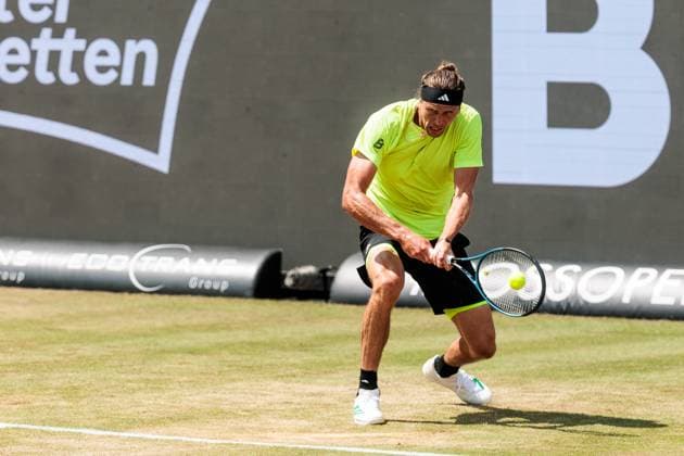BOSS OPEN ATP250 15 06 2025 Alexander Zverev GER in match against Taylor Fritz USA BOSS OPEN ATP250 Stuttgart, Tennisclub Weissenhof on 15 06 2025 Copyright: xBEAUTIFULxSPORTS Wunderlx