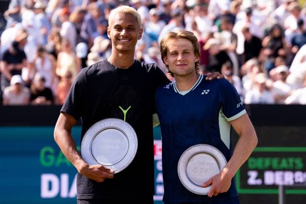 2025-06-15 2025 Libema Open Grass Court Championships ROSMALEN, NETHERLANDS - JUNE 15: Gabriel Diallo of Canada and Zizou Bergs of Belgium during Day Seven of 2025 Libema Open Grass Court Championships at Autotron on June 15, 2025 in Rosmalen, Netherlands. Rosmalen Autotron Netherlands Content not available for redistribution in The Netherlands directly or indirectly through any third parties. Copyright: xJorisxVerwijstx