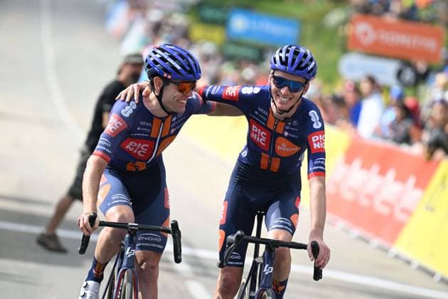 15-06-2025 Criterium Du Dauphine Libere; Tappa 08 Val D arc - Plateau Du Mont Cenis; 2025, Picnic - Postnl; Bardet, Romain; Hamilton, Chris; Plateau Du Mont Cenis; 