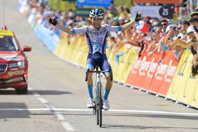 Lenny MARTINEZ, Bahrain - Victorious, during the presentation team, during the Criterium du Dauphine 2025, Cycling event, Stage 8, Val-d Arc > Val-Cenis - Plateau du Mont-Cenis (133,3 Km) on 15 June 2025 in Val-Cenis, France during Criterium du Dauphine 2025 - Stage 8, Street Cycling race in France, France, June 15 2025 Copyright: xStefanoxCavasino IPAxSportx xipa-agency.netx xx IPA_59100372 IPA_Agency_IPA59100372