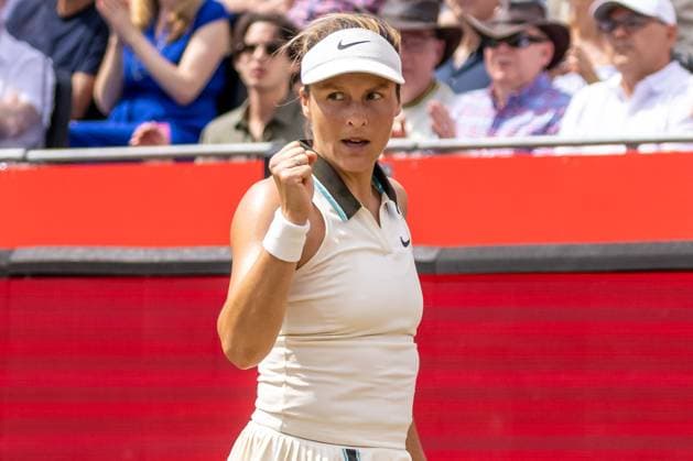 Tennis - 2025 WTA, Tennis Damen HSBC Championships - Women s Final -- Amanda Anisimova (USA) vs Tatjana Maria (GER) - The Queens Club - Sunday 15th June 2025. Tatjana Maria (GER) clenches her fist on celebration Colorsport Daniel Bearham  csp_ten_quW_db_15062025_