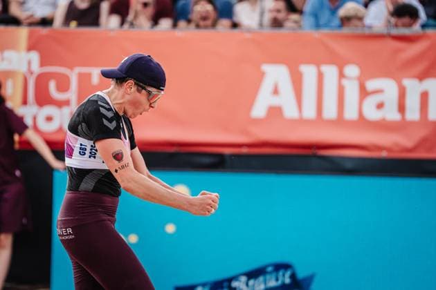 Beach Volleyball Women Allianz German Beach Tour 2025 Tourstop Bremen 15 06 2025 Melanie Gernert cheers Bremen Waterfront Bremen Germany