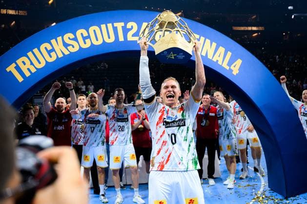 Cologne, Germany Handball EHF CL Final 4 Final Fuechse Berlin SC Magdeburg Gisli Thorgeir Kristjansson SC Magdeburg Final cheer Final cheer Emotion Joy Cologne Lanxess Arena North Rhine-Westphalia Germany