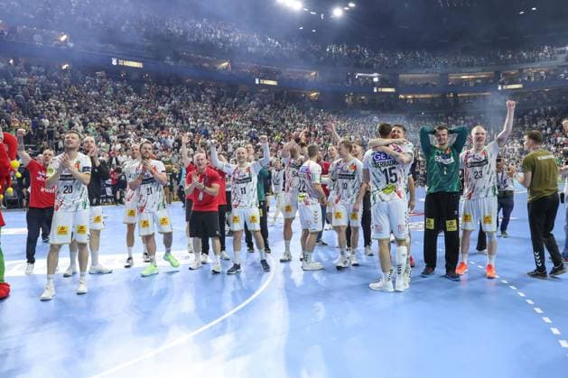 15 06 2025, xgox,Handball, EHF Champions League Final, Fuechse Berlin SC Magdeburg v l Magdeburg Cheering about the victory, cheering after the end of the game Cologne