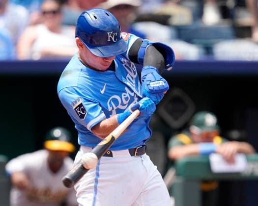 June 15, 2025: Kansas City Royals catcher Freddy Fermin (34) drives a pitch against the Athletics at Kauffman Stadium Kansas City, Missouri. CSM. Kansas City United States - ZUMAc04_ 20250615_zma_c04_088 Copyright: xJonxRobichaudx