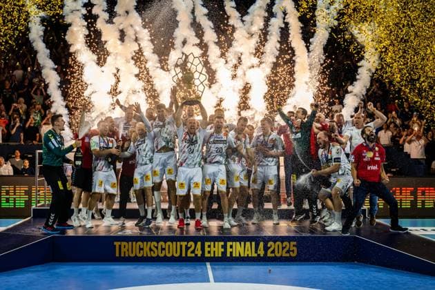Handball Cologne 15 06 2025 EHF Final4 2025 Champions League Champions League Final Füchse Berlin SC Magdeburg SC Magdeburg wins the Champions League 2025 O Sullivan Christian Magdeburg, No 24 Sullivan with trophy