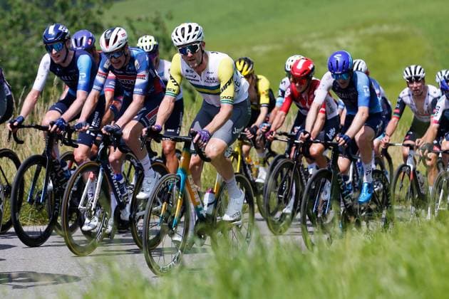 TDS 1 stage Luke Durbridge AUS Team Jayco Alula 15 06 2025 Kuessnacht, SWITZERLAND, Tour de Suisse 1 stage Kuessnacht Kuessnacht Luke Durbridge AUS Team Jayco Alula on the ascent to Michaelskreuz