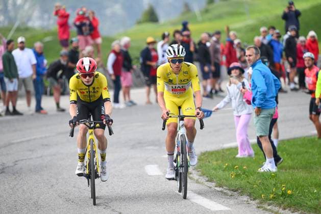 Criterium du Dauphine 2025 Stage 8 VAL-CENIS PLATEAU DU MONT-CENIS, FRANCE - JUNE 15 : Pogacar Tadej (SLO) of UAE Team Emirates - XRG, Vingegaard Jonas (DEN) of Team Visma - Lease a Bike during stage 8 of the 77th edition of Criterium du Dauphine Libere an UCI World Tour 2.UWT cycling road race stage for Men Elite of 133.3 km with start in Val-d Arc and finish in Val-Cenis Plateau du Mont-Cenis on June 15, 2025 in Val-Cenis Plateau du Mont-Cenis, France, 15 06 2025 ( Motordriver Kenny Verfaillie - Val-Cenis Plateau du Mont-Cenis France  Copyright: xVincentxKalutx