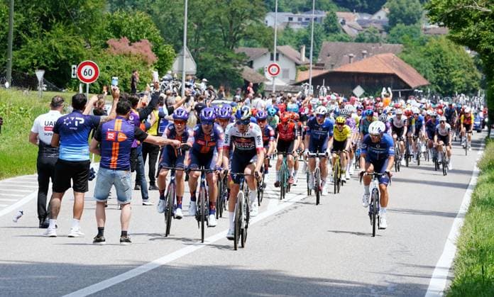 16 06 2025 Switzerland Tour de Suisse Men 2025 2 Stage Aarau Schwarzee Picture Catering for the racers Action Front Team Picnic Postnl