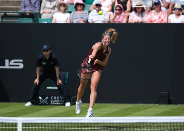 Nottingham Tennis Centre Nottingham, England - June 16th : Hannah Klugman serves to Yulia Putintseva during the first round match in the Lexus Nottingham Tennis Open on June 16th, 2025 in Nottingham, England (Paul Bonser SPP) Copyright: xPaulxBonser SPPx spp-en-PaBo-Lexus Nottingham Open 0874
