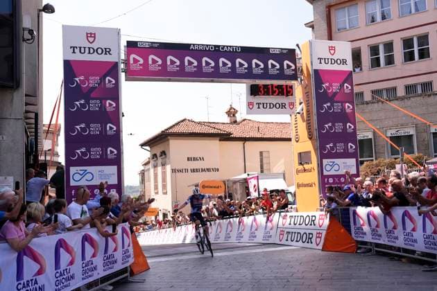 VERVENNE Jonathan ( SOUDAL QUICK-STEP DEVO TEAM) Winner stage during the stage 2 of the Giro Next Gen 2025, Rho Fiera Milano (Mi) - CantÃ¹ (Co), 146 km, Italy - Monday, June 16, 2025. - cycling.  Copyright: xFabioxFerrarix LaPressex