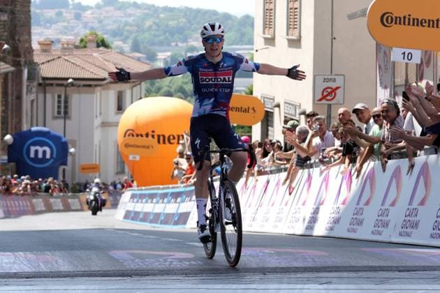 VERVENNE Jonathan ( SOUDAL QUICK-STEP DEVO TEAM) winner stage during the stage 2 of the Giro Next Gen 2025, Rho Fiera Milano (Mi) - CantÃ¹ (Co), 146 km, Italy - Monday, June 16, 2025. - cycling.  Copyright: xGianxMattiaxD Albertox LaPressex