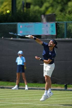Nottingham Tennis Centre Nottingham, England - June 16th : Fabio Fognini serves to Arthur Fery during the first round match in the Lexus Nottingham Tennis Open on June 16th, 2025 in Nottingham, England (Paul Bonser SPP) Copyright: xPaulxBonser SPPx spp-en-PaBo-Lexus Nottingham Open 0897