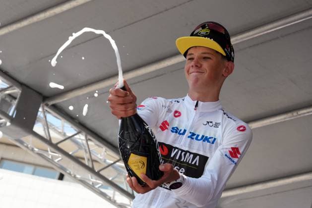 VAN KERCKHOVE Matisse TEAM VISMA LEASE A BIKE DEVELOPMENT white jersey during the stage 2 of the Giro Next Gen 2025, Rho Fiera Milano (Mi) - CantÃ¹ (Co), 146 km, Italy - Monday, June 16, 2025. - cycling.  Copyright: xGianxMattiaxD Albertox LaPressex
