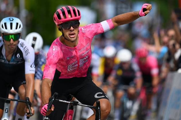 Tour de Suisse 2025 Stage 2 SCHWARZSEE LAC NOIR, SWITZERLAND - JUNE 16 : during stage 2 of the 88th edition of Tour de Suisse an UCI World Tour 2.UWT cycling road race stage for Men Elite of 177 km with start in Aarau and finish in Schwarzsee Lac Noir on June 16, 2025 in Schwarzsee Lac Noir, Switzerland, 16 06 2025 ( Motordriver Kenny Verfaillie - Schwarzsee Lac Noir Switzerland  Copyright: xVincentxKalutx