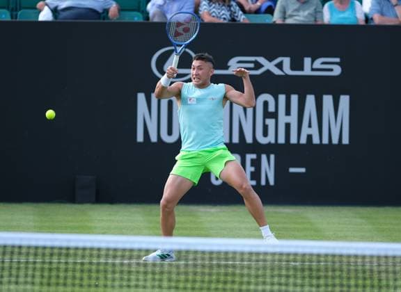 Nottingham Tennis Centre Nottingham, England - June 16th : James Mccabe returns serve from George Loffhagan during the first round match in the Lexus Nottingham Tennis Open on June 16th, 2025 in Nottingham, England (Paul Bonser SPP) Copyright: xPaulxBonser SPPx spp-en-PaBo-Lexus Nottingham Open 2491
