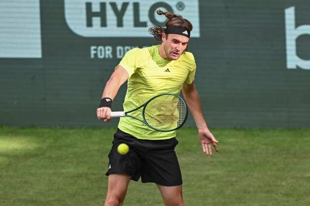 Stefanos Tsitsipas GRE 16 06 2025 Tennis TERRA WORTMANN OPEN ATP 500, OWL ARENA, TERRA WORTMANN OPEN, Copyright: xpepphotox xHorstxMauelshagenx pep00321, pep_20250616_hm_63855