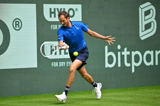 Halle, OWL Arena, 16 06 25, GER, Men, Tennis, Terra Wortmann Open 2025, 1 Main Round Picture Daniil MEDVEDEV North Rhine-Westphalia Germany