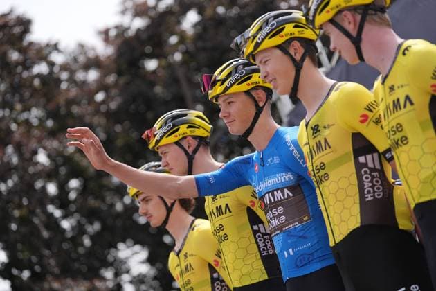 Matisse Van Kerckhove (Team Visma Lease a Bike Development) blu jersey during the stage 3 of the Giro Next Gen 2025, Albese con Cassano (Co) -Passo Maniva (Bs), 143 km, Italy - Tuesday, June 17, 2025. - cycling.  Copyright: xGianxMattiaxD Albertox LaPressex