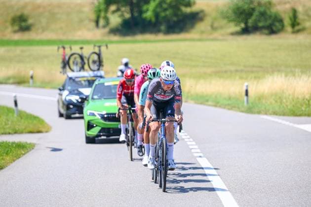 Tour de Suisse 2025 Stage 3 HEIDEN, SWITZERLAND - JUNE 17 : Verstrynge Emiel (BEL) of Alpecin - Deceuninck leading the escape pack during stage 3 of the 88th edition of Tour de Suisse an UCI World Tour 2.UWT cycling road race stage for Men Elite of 195.6 km with start in Aarau and finish in Heiden on June 17, 2025 in Heiden, Switzerland, 17 06 2025 ( Motordriver Kenny Verfaillie - Heiden Switzerland  Copyright: xVincentxKalutx