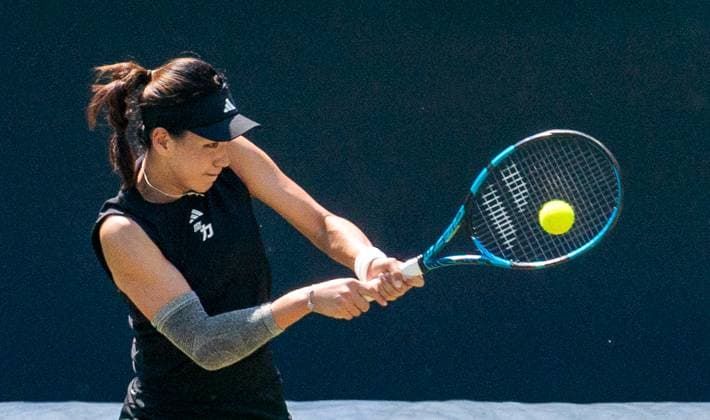 17 06 2025, WTA 500, Tennis, Women, Berlin Tennis Open by Hylo 2025, Berlin, 1 round, Xinyu Wang China Daria Kassatkina Australia Xinyu Wang China Berlin Steffi Graf Stadion Berlin Germany